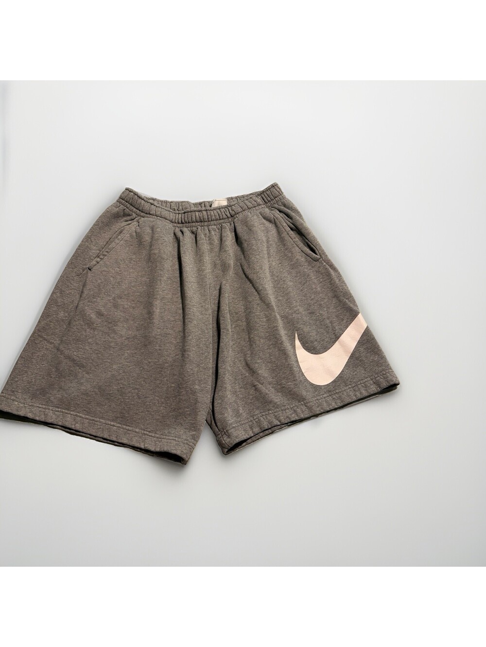 Nike Sweat Shorts Mens Large Gray/White Logo Pull On Drawstring Cotton Blend